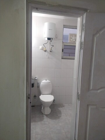 Bathroom in 2 BHK Builder Floor at Sushant Golf City – for Rent