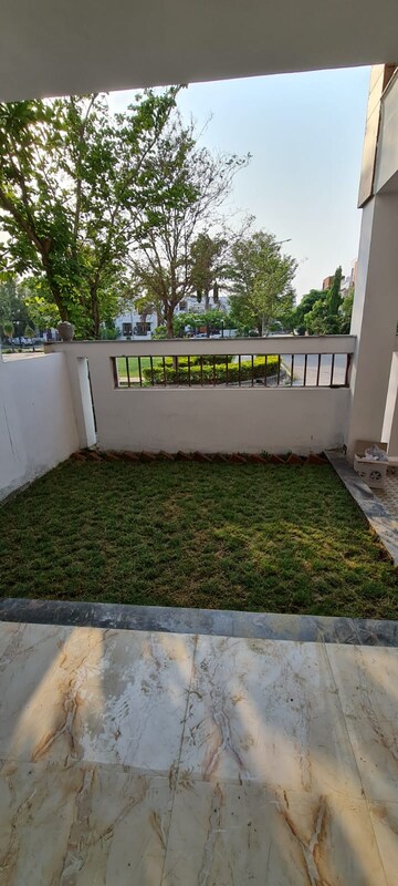 Balcony in 2 BHK Builder Floor at Sushant Golf City – for Rent