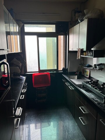 Kitchen in 2 BHK Apartment at Kalpataru Towers Kandivali, Kandivali West – for Rent