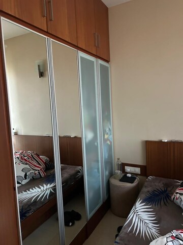 2 BHK Apartment For Rent in Kalpataru Towers Kandivali Kandivali West Mumbai  8234279