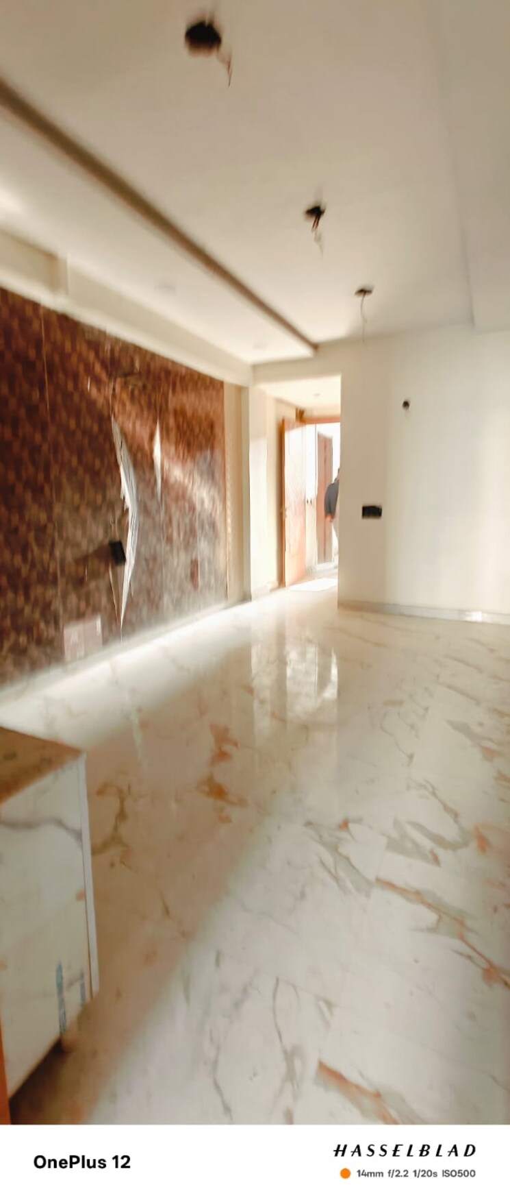 undefined, sector 73 2 Bedroom 1000 Sq.Ft. Builder Floor In Sector 73 Noida 8234412