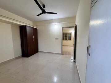 Room in 1 BHK Apartment at Bellandur – for Rent