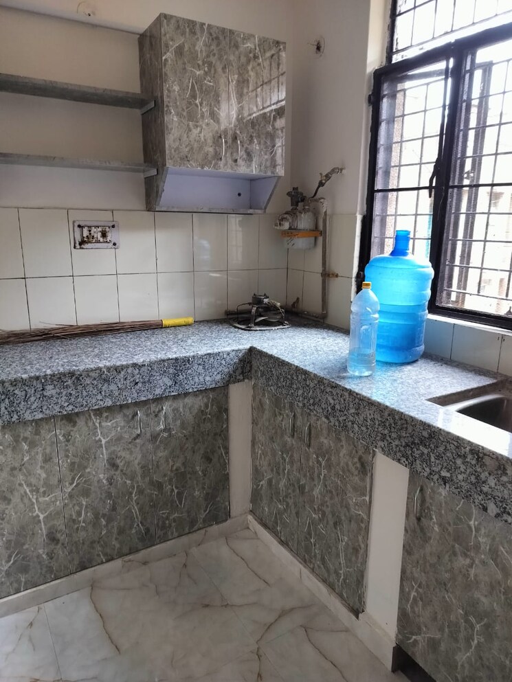 Kitchen, unitech-unihomes-ii 2 Bedroom 850 Sq.Ft. Apartment In Sector 117 Noida 8234515