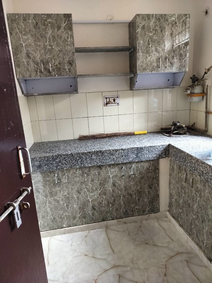 Kitchen, unitech-unihomes-ii 2 Bedroom 850 Sq.Ft. Apartment In Sector 117 Noida 8234515