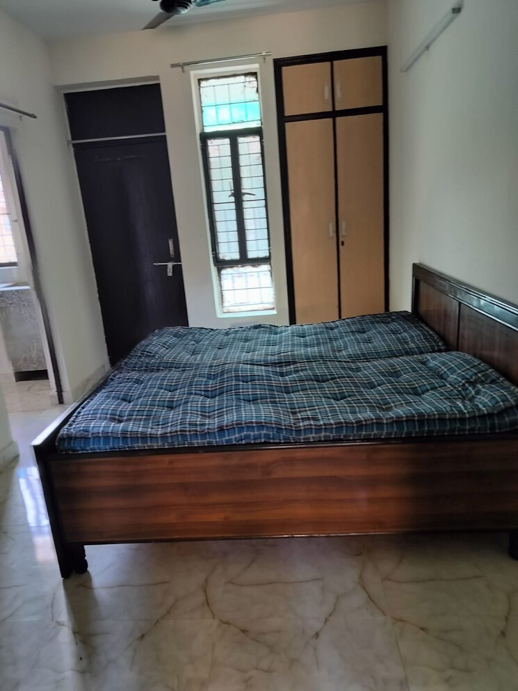 Bedroom, unitech-unihomes-ii 2 Bedroom 850 Sq.Ft. Apartment In Sector 117 Noida 8234515