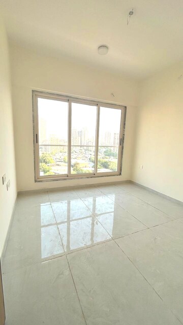 2.5 BHK Apartment For Rent in Bharat Arize, Goregaon West