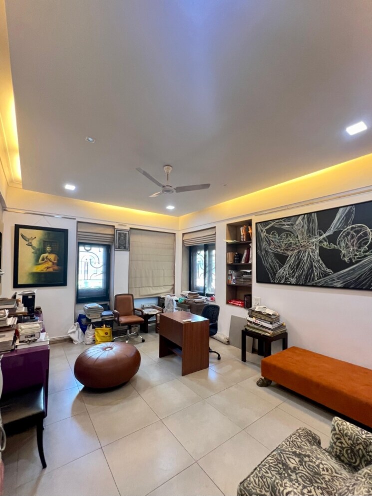 Bedroom, peddar road 3 Bedroom 2000 Sq.Ft. Apartment In Peddar Road Mumbai 8234565