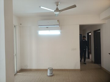 Room in 4 BHK Apartment at The 3C Lotus Panache, Sector 110 – for Rent