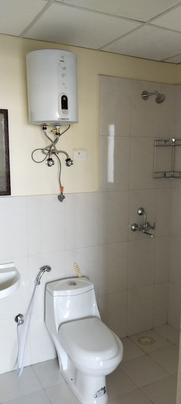Bathroom in 2 BHK Apartment at Pyramid Heights, Sector 85 – for Rent