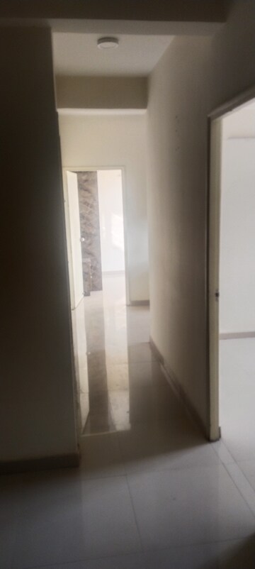 2 BHK Apartment For Rent in Pyramid Urban Homes 2, Sector 86