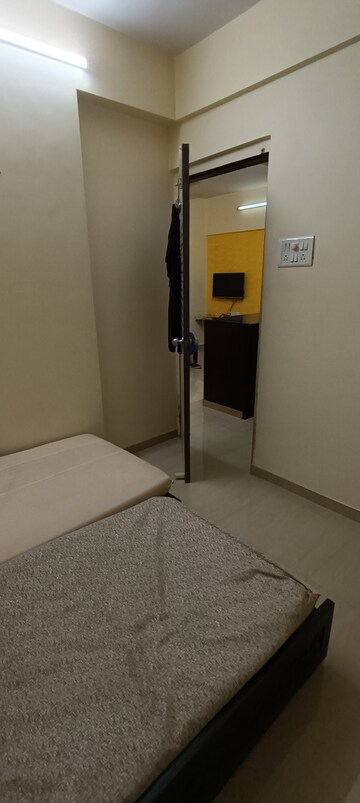 Bathroom in 1 BHK Apartment at Anita Nagar Chs, Kandivali East – for Rent