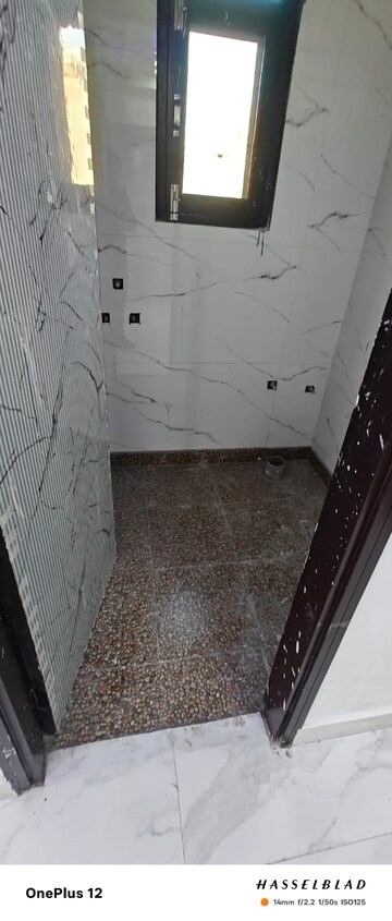 Bathroom in 2 BHK Builder Floor at Sector 73 – for Sale