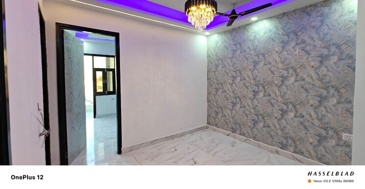 Room, sector 73 2 Bedroom 980 Sq.Ft. Builder Floor In Sector 73 Noida 8234626