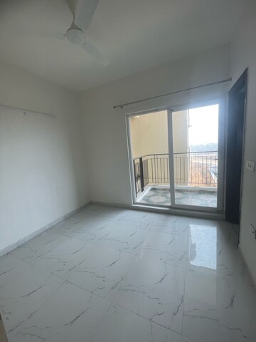 Room in 2 BHK Apartment at Pivotal Paradise, Sector 62 – for Rent