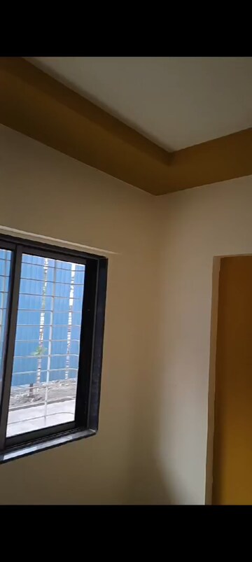 Room in 1 BHK Apartment at Kurla West – for Sale