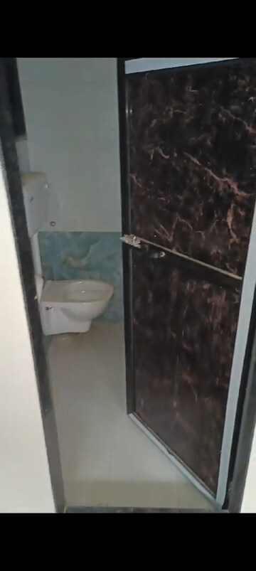 Furnished Amenities in 1 BHK Apartment at Kurla West – for Sale