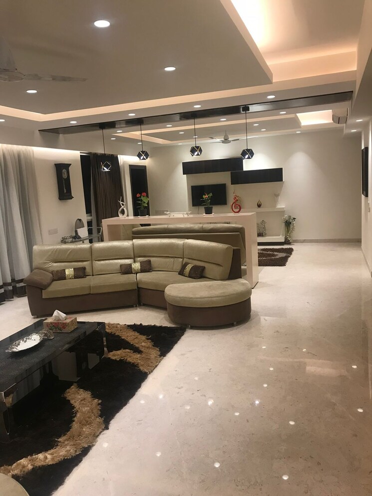 Gym, rmz-latitude 4 Bedroom 3870 Sq.Ft. Apartment In Hebbal Bangalore 8234667