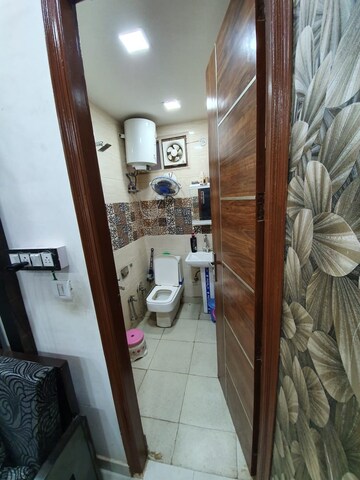 Balcony in 1 BHK Builder Floor at Mahavir Enclave 1 – for Rent