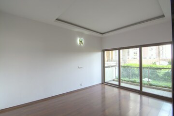 Room in 3 BHK Apartment at Jagatpura – for Sale