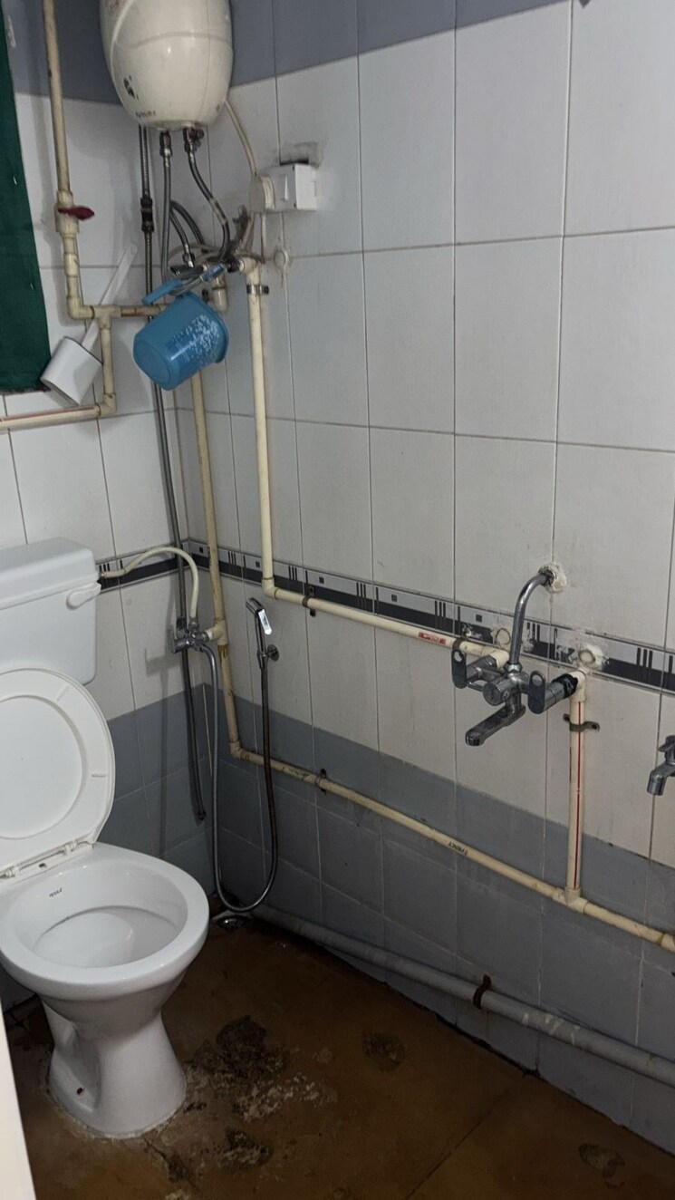 Bathroom, brahmand-chs 1 Bedroom 440 Sq.Ft. Apartment In Brahmand Thane 8234748