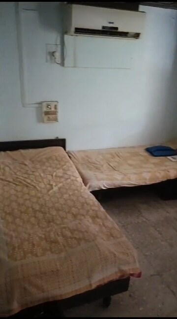 Bedroom in 2 BHK Apartment at Ram Janki Apartment, Vile Parle East – for Rent