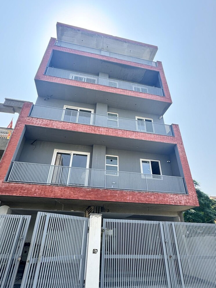 Exterior View, empire-floors 3 Bedroom 2000 Sq.Ft. Builder Floor In Sector 57 Gurgaon 8234759