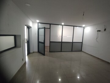Room in  Office Space at Sector 44 – for Rent