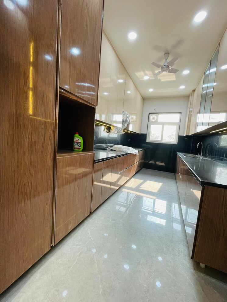 Kitchen, the-images-floors 3 Bedroom 2000 Sq.Ft. Builder Floor In Sector 51 Gurgaon 8234784