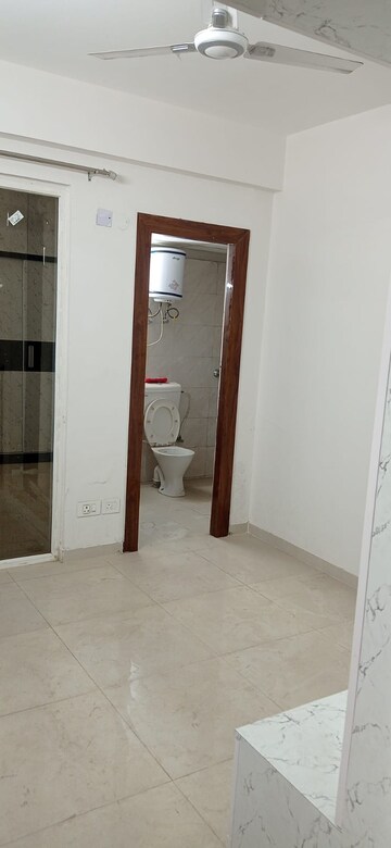 Room in 4 BHK Apartment at Jagatpura – for Sale