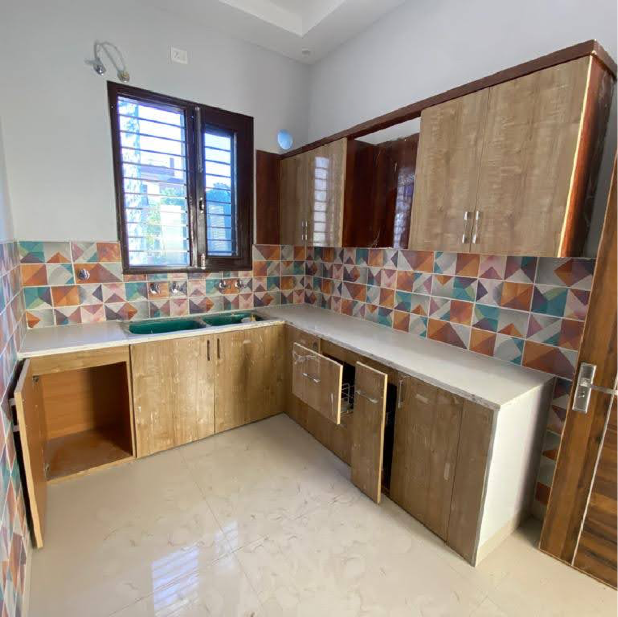 3.5 BHK + Pooja Room,Extra Room Independent House For Sale in Gee Associates 