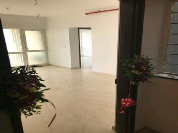 Room in 2 BHK Apartment at Omkar Ananta, Goregaon East – for Rent