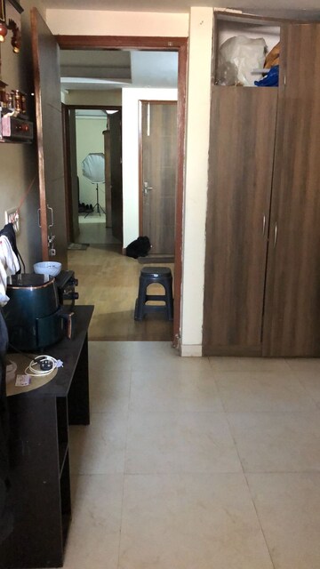 Parking in 2 BHK Builder Floor at Sector 40 – for Rent