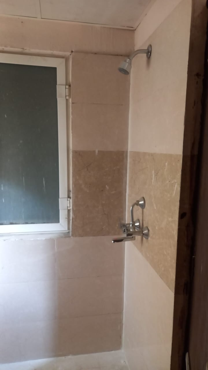 2 BHK + Pooja Room,Study Room Apartment For Sale in Amrapali Golf Homes