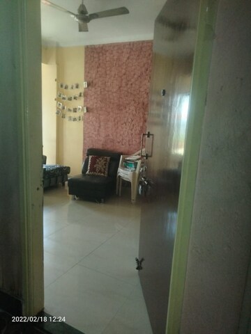 Room in 2 BHK Apartment at Seawoods West – for Sale