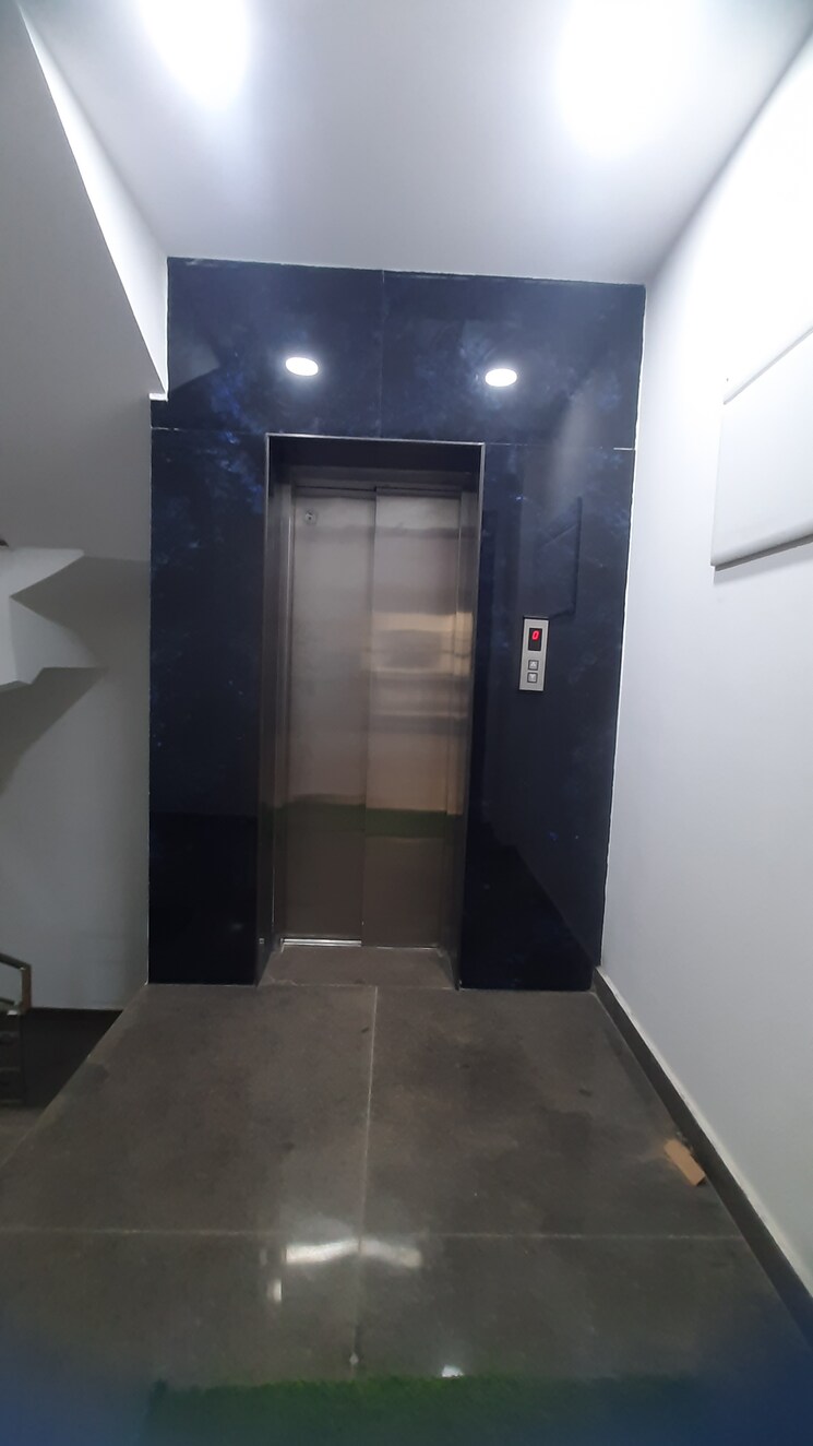 Kitchen, hari nagar 4 Bedroom 220 Sq.Yd. Builder Floor In Hari Nagar Delhi 8235097