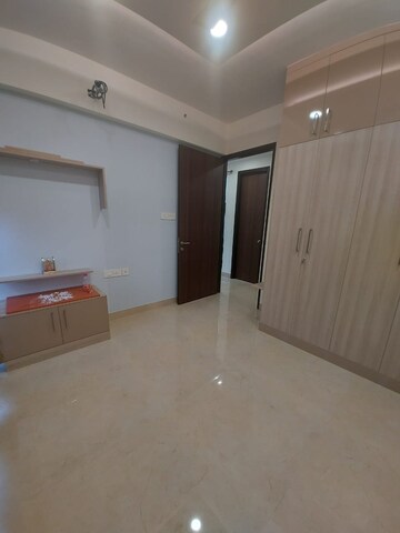 Room in 3 BHK Apartment at Runwal Forests, Kanjurmarg West – for Rent