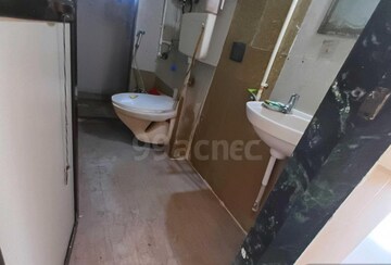 Master Bedroom in 2.5 BHK Apartment at Runwal Forests, Kanjurmarg West – for Rent