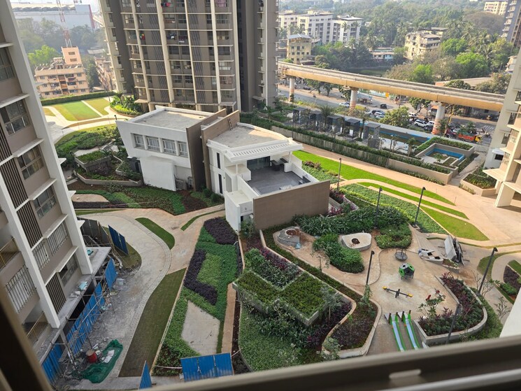 Balcony, kalpataru-paramount 2 Bedroom 527 Sq.Ft. Apartment In Kapur Bawdi Thane 8235270