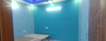 Furnished Amenities in 1 BHK Builder Floor at Aliganj – for Rent