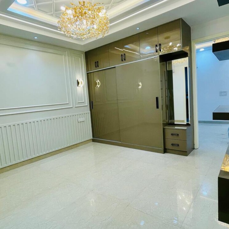 Room, patiala road 3 Bedroom 1300 Sq.Ft. Apartment In Patiala Road Zirakpur 8235325