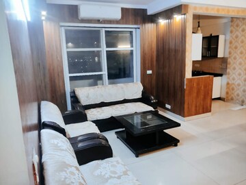 Living Room in 3 BHK Apartment at Amrapali Platinum, Sector 119 – for Sale