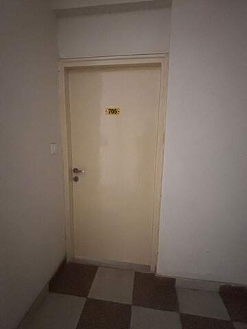Room in 2 BHK Apartment at Signature Global Proxima, Sector 89 – for Rent