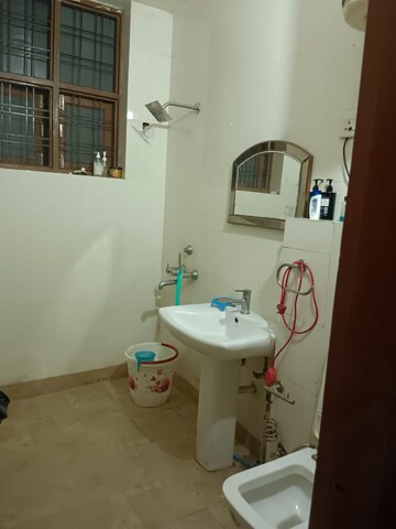 Bathroom in 2 BHK Builder Floor at Sector 39 – for Rent