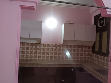 Kitchen in 2 BHK Builder Floor at Sector 39 – for Rent