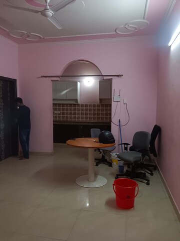 Living Room in 2 BHK Builder Floor at Sector 39 – for Rent