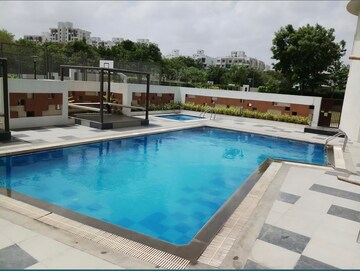 Swimming Pool in 2 BHK Apartment at ARV Royale, Hadapsar – for Rent
