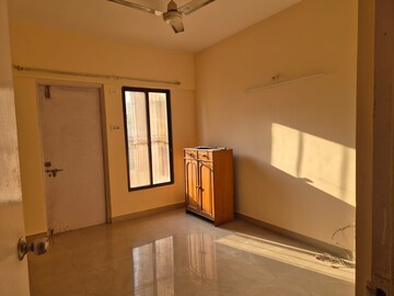 Room in 2 BHK Apartment at Goel Ganga Constella, Kharadi – for Rent