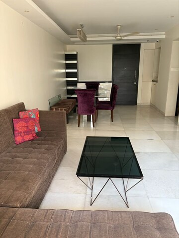 2 BHK Apartment For Rent in Cenced Apartment Pali Hill, Pali Hill