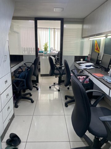 Team Area in  Office Space at Evershine Mall, Malad West – for Rent