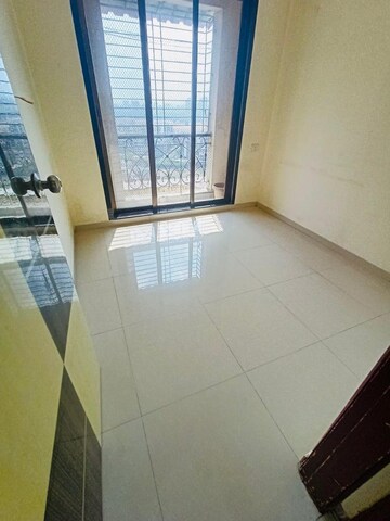 Room in 2 BHK Apartment at Hyde Park CHS, Kharghar – for Rent
